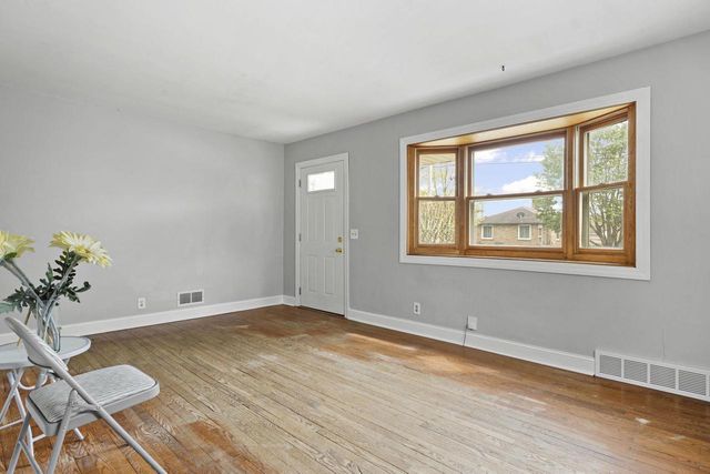 2830 Hoard Street, Madison, WI 53704
