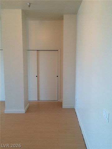 200 HOOVER Avenue 1910, Las Vegas, NV 89101