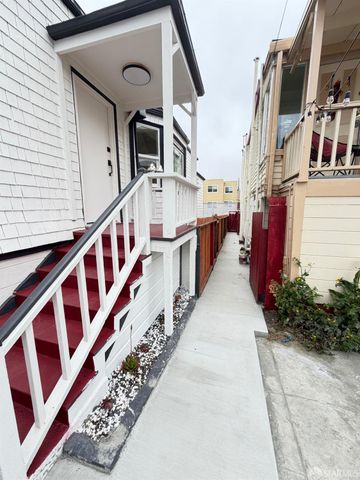 522 26th Avenue, San Francisco, CA 94121
