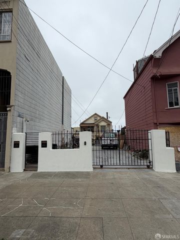 522 26th Avenue, San Francisco, CA 94121