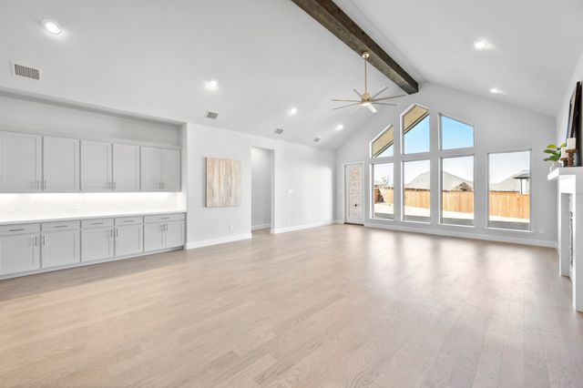 552 Horsetail Way, Haslet, TX 76052