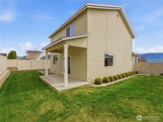 2263 S Melody Lane, East Wenatchee, WA 98802