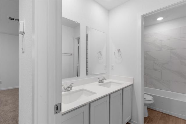 13725 Tucker Hedge PASS, Elgin, TX 78621