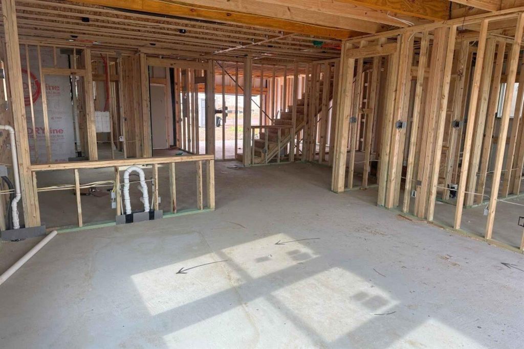 13725 Tucker Hedge PASS, Elgin, TX 78621