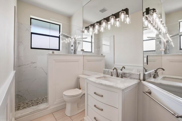 1902 S CLUB Drive, Wellington, FL 33414