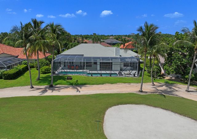 1902 S CLUB Drive, Wellington, FL 33414