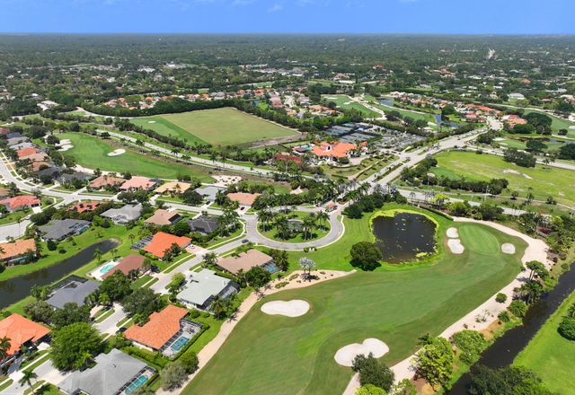 1902 S CLUB Drive, Wellington, FL 33414