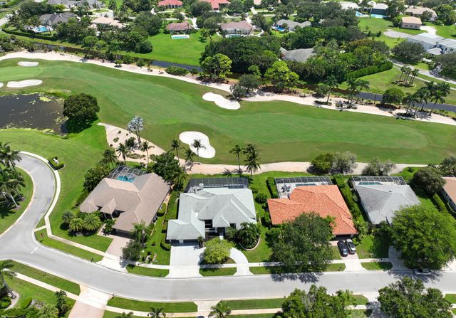 1902 S CLUB Drive, Wellington, FL 33414