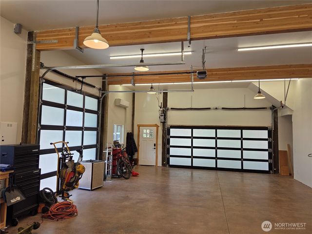 5287 Maxwelton Road, Langley, WA 98260