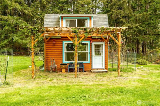 5287 Maxwelton Road, Langley, WA 98260
