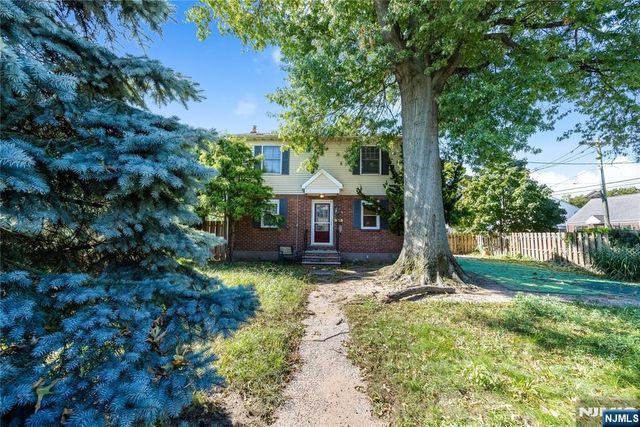 384 Main Avenue, Wallington, NJ 07057