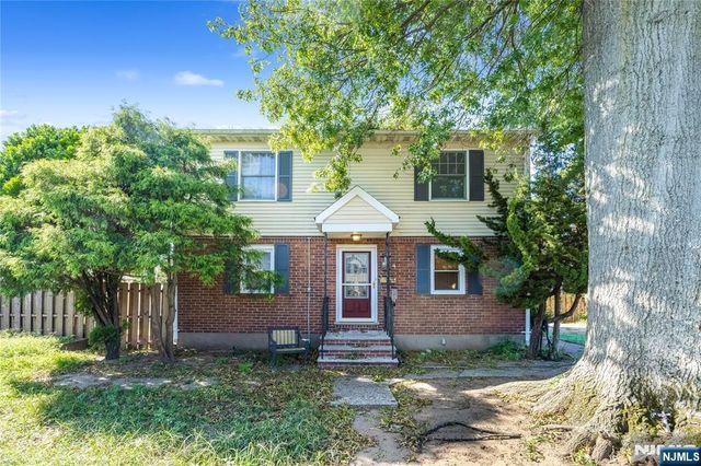 384 Main Avenue, Wallington, NJ 07057