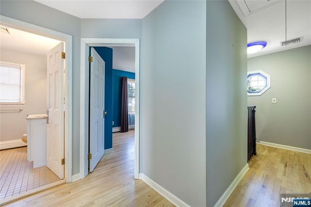384 Main Avenue, Wallington, NJ 07057