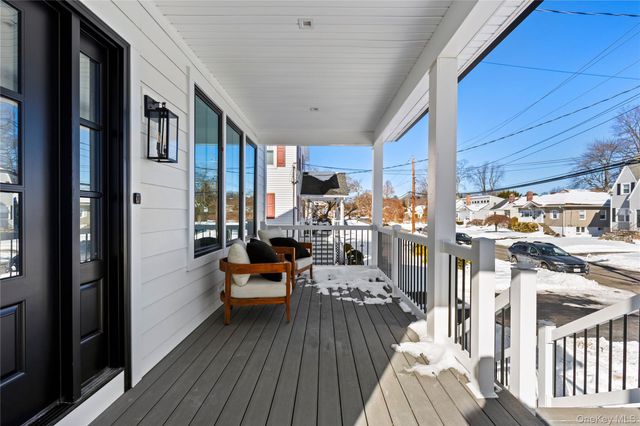 4 W Glen Avenue, Port Chester, NY 10573