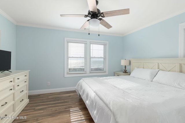 2111 Ocean Drive, Emerald Isle, NC 28594