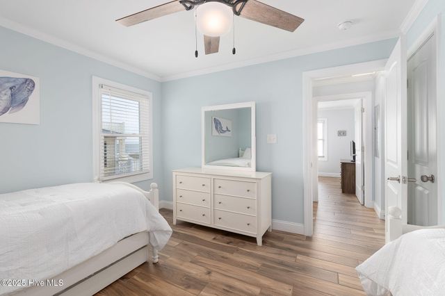 2111 Ocean Drive, Emerald Isle, NC 28594