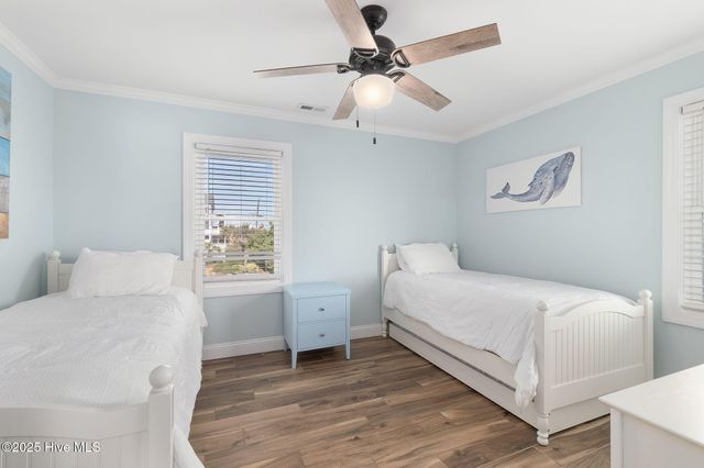 2111 Ocean Drive, Emerald Isle, NC 28594