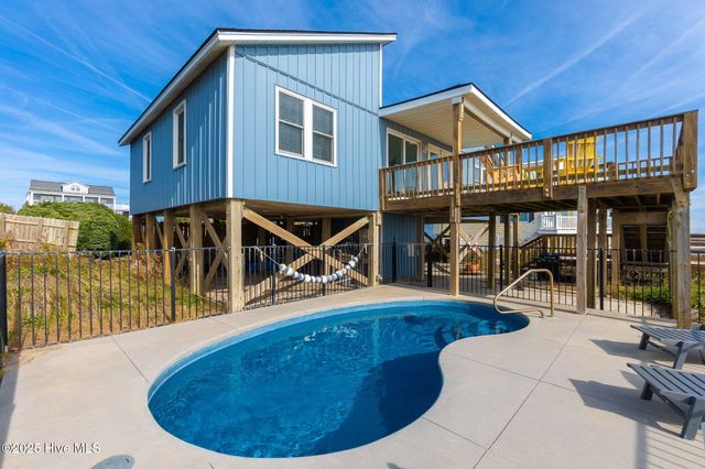 2111 Ocean Drive, Emerald Isle, NC 28594