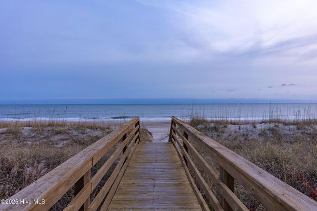 2111 Ocean Drive, Emerald Isle, NC 28594