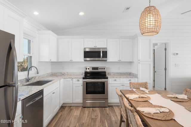 2111 Ocean Drive, Emerald Isle, NC 28594