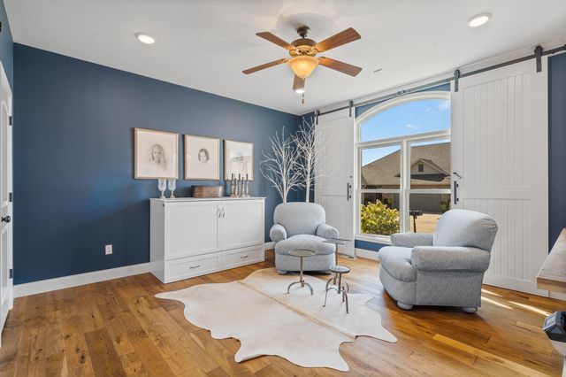 5703 BOWER LN, Columbia, MO 65201