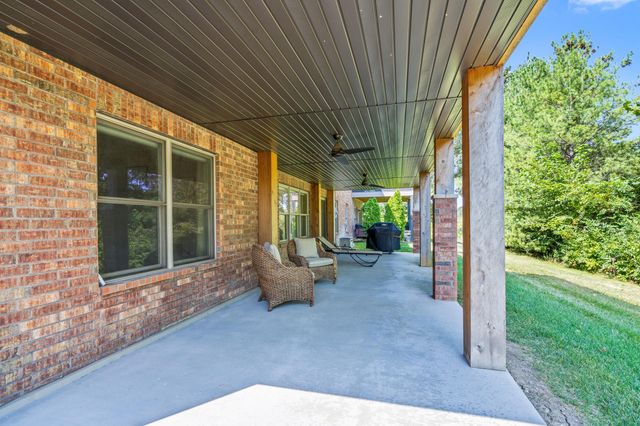 5703 BOWER LN, Columbia, MO 65201