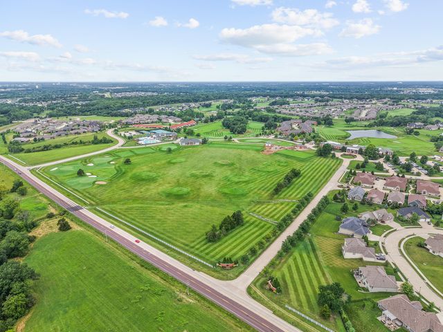 5703 BOWER LN, Columbia, MO 65201