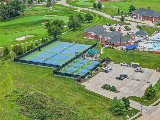 5703 BOWER LN, Columbia, MO 65201