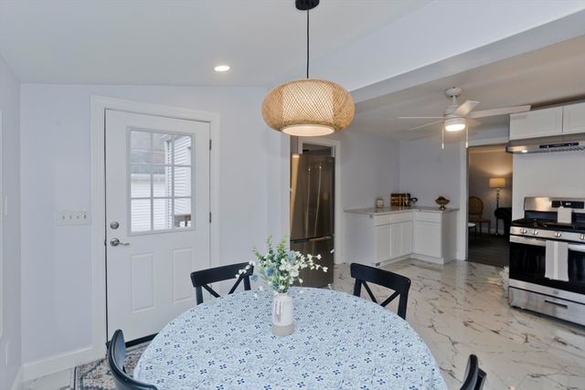 88 Woodmont St, Westfield, MA 01085