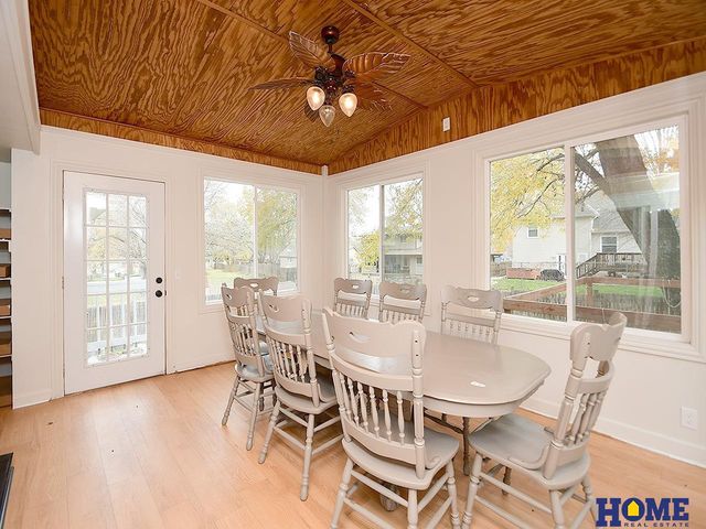 5200 Tipperary Trail, Lincoln, NE 68512