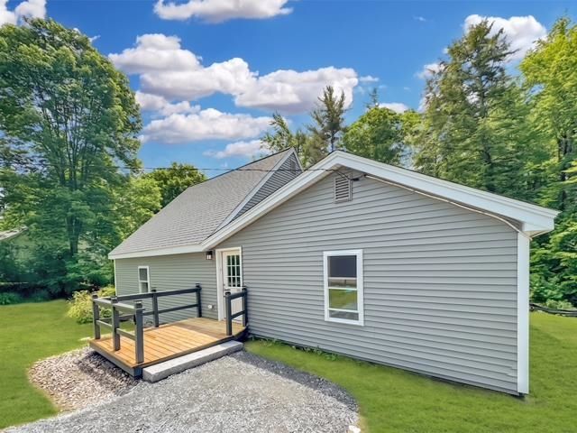 11 Saint Jean Street, Jaffrey, NH 03452