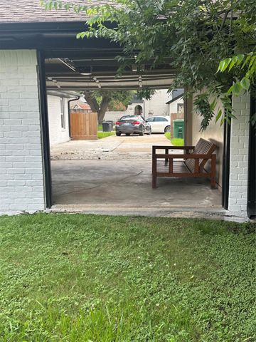 6311 Fairwood Drive, Houston, TX 77088