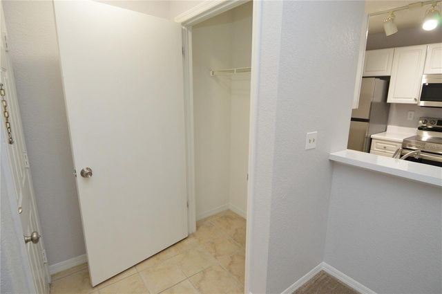 10265 GANDY BOULEVARD N 1804, St Petersburg, FL 33702