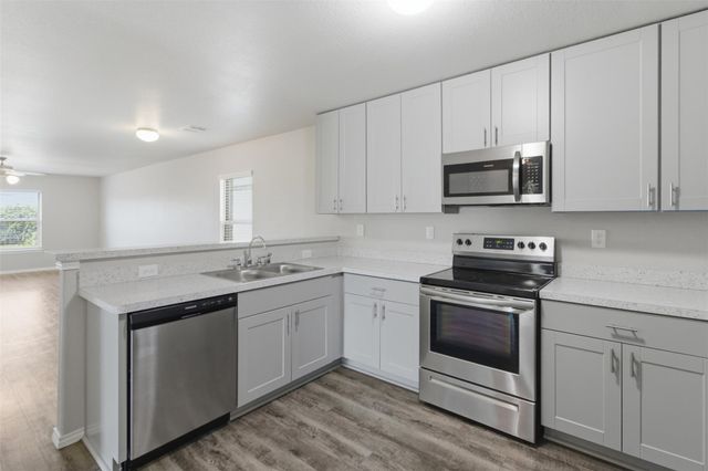 20907 Twining Rose Lane, Tomball, TX 77377