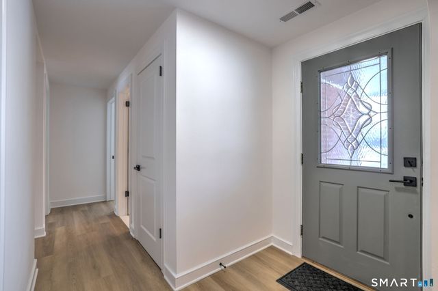 53 Geer Street, Cromwell, CT 06416