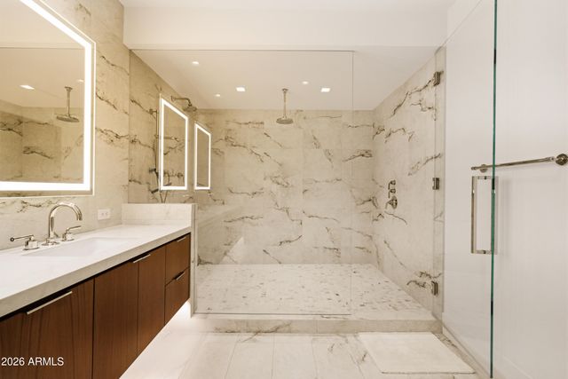 6587 N PALMERAIE Boulevard 2014, Paradise Valley, AZ 85253