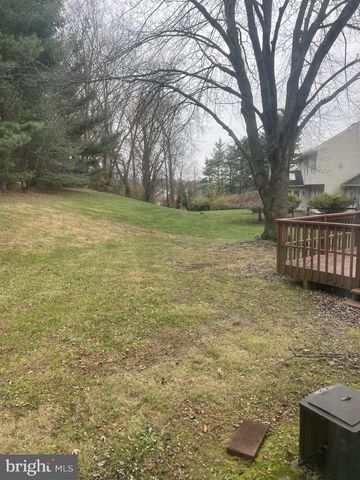 152 BUNTING DR, Wilmington, DE 19808