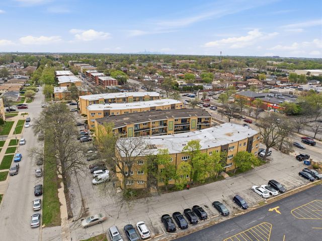 10340 S Pulaski Road 103, Oak Lawn, IL 60453