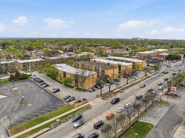 10340 S Pulaski Road 103, Oak Lawn, IL 60453