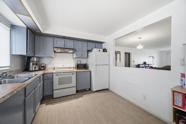 10340 S Pulaski Road 103, Oak Lawn, IL 60453