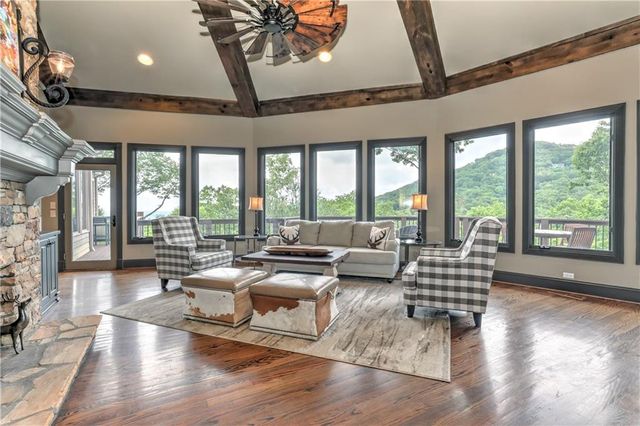 438 Red Fox Drive, Big Canoe, GA 30143