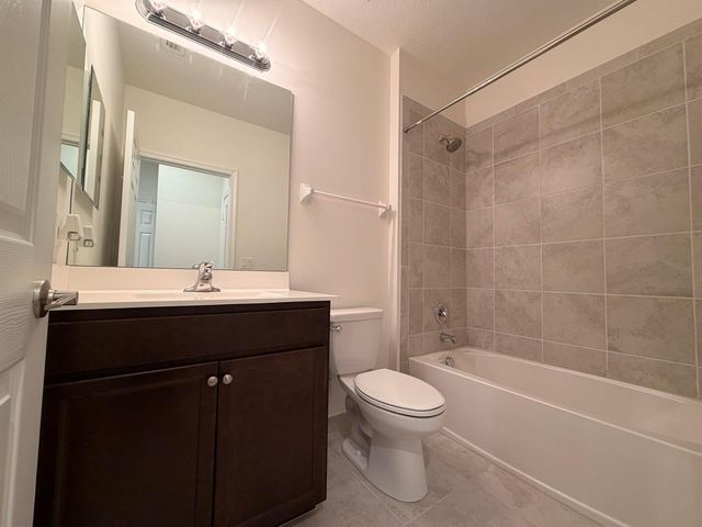 6145 Bangalow Drive, Lake Worth, FL 33463