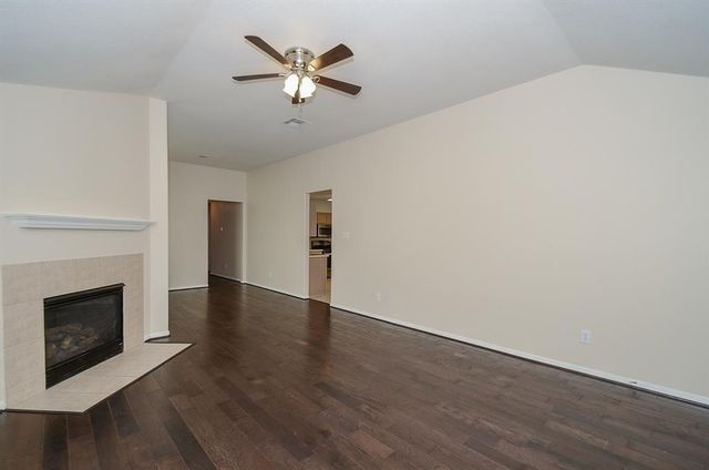 19614 Providence Shore Way, Cypress, TX 77433