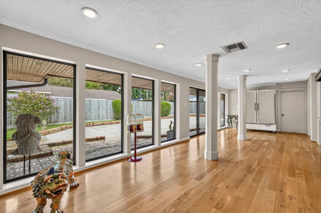 758 W 42nd Street, Houston, TX 77018