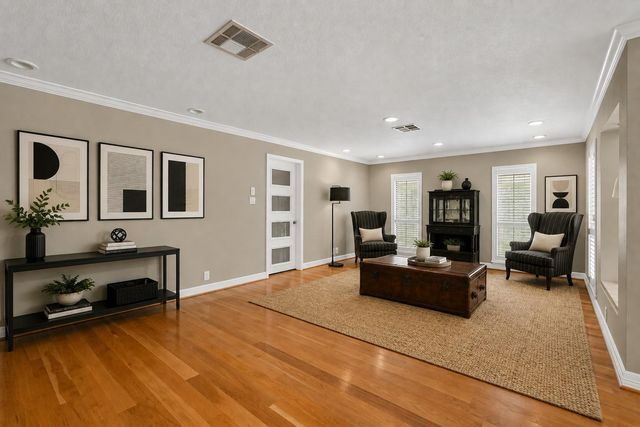 758 W 42nd Street, Houston, TX 77018