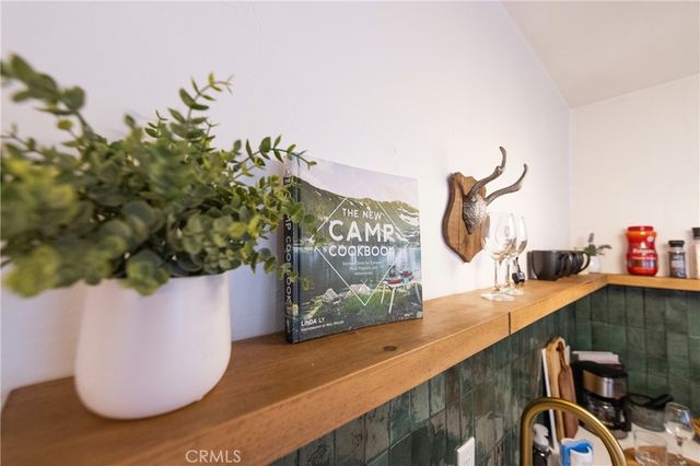 376 Riverside Avenue, Sugarloaf, CA 92386