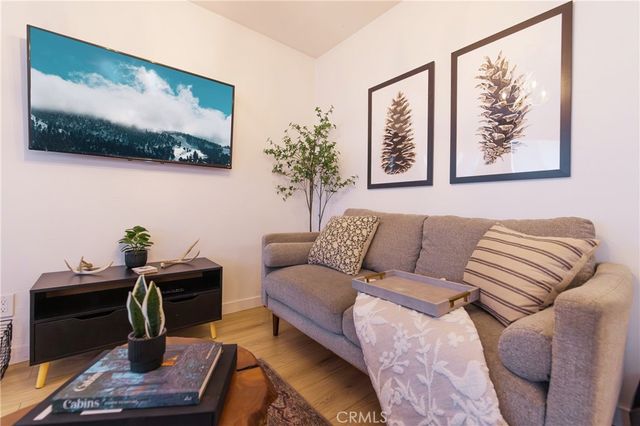 376 Riverside Avenue, Sugarloaf, CA 92386