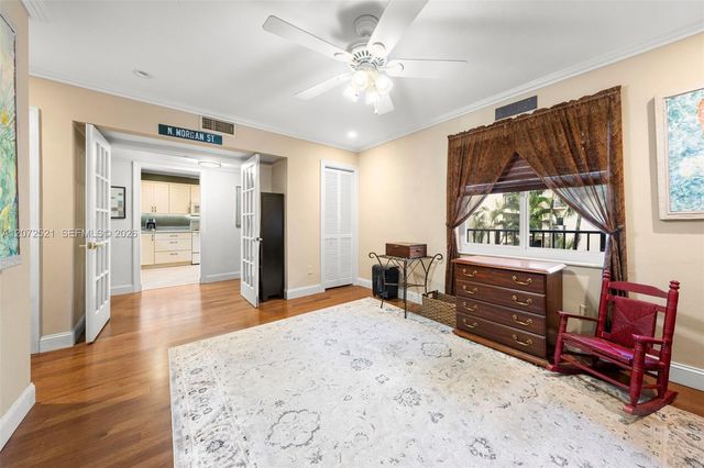 6815 Edgewater Drive 202, Coral Gables, FL 33133