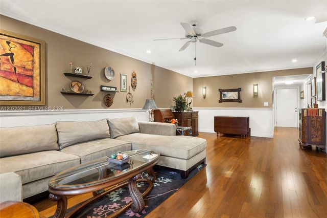 6815 Edgewater Drive 202, Coral Gables, FL 33133