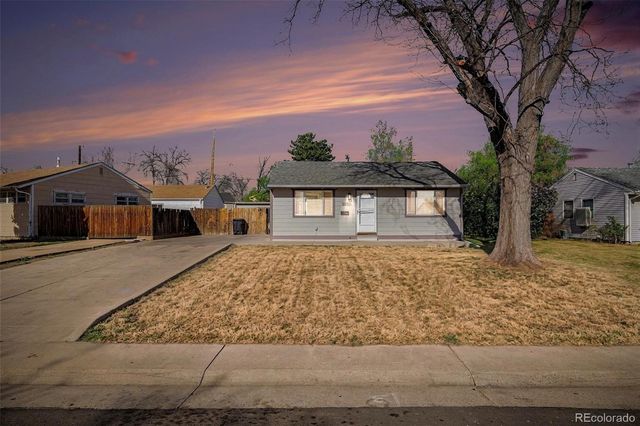 2691 S Green Court, Denver, CO 80219